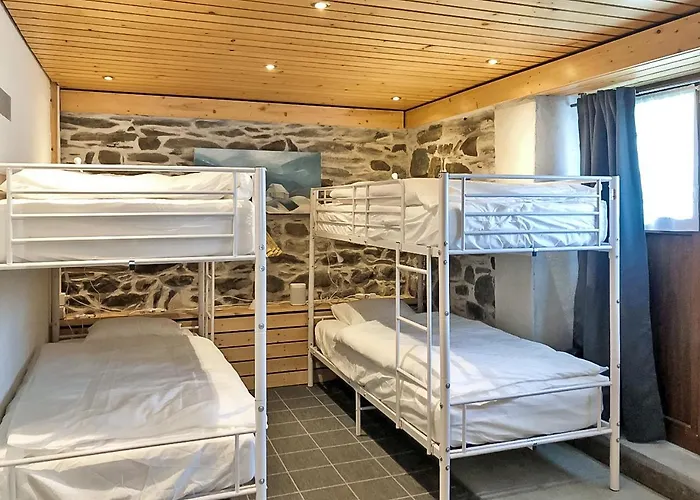 샬레 Familial L'escapade - - Swiss Alps